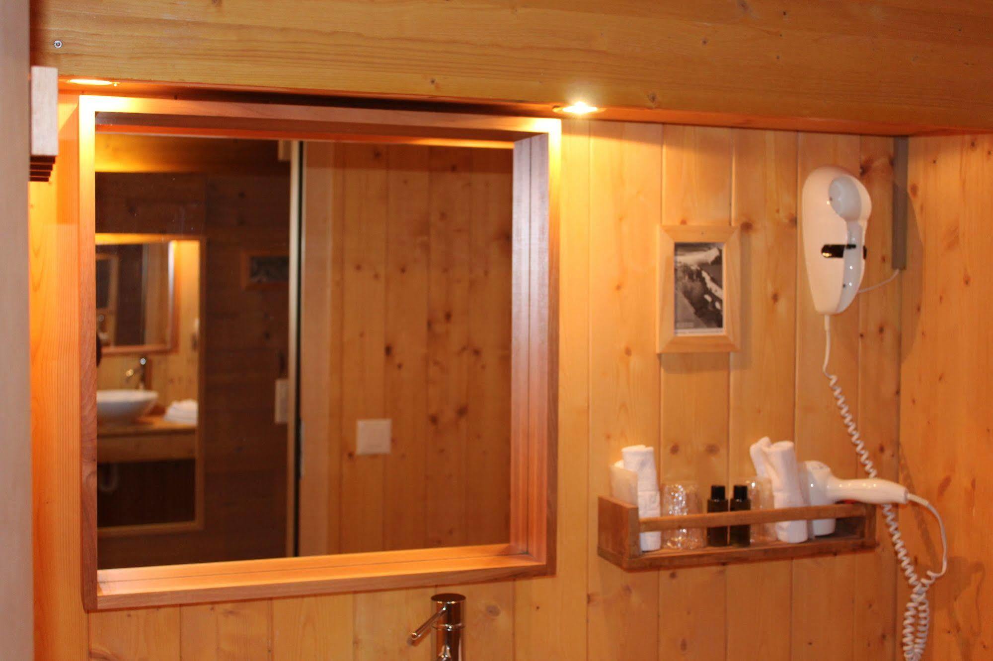 Hotel Restaurant Les Lilas Les Diablerets Exterior foto